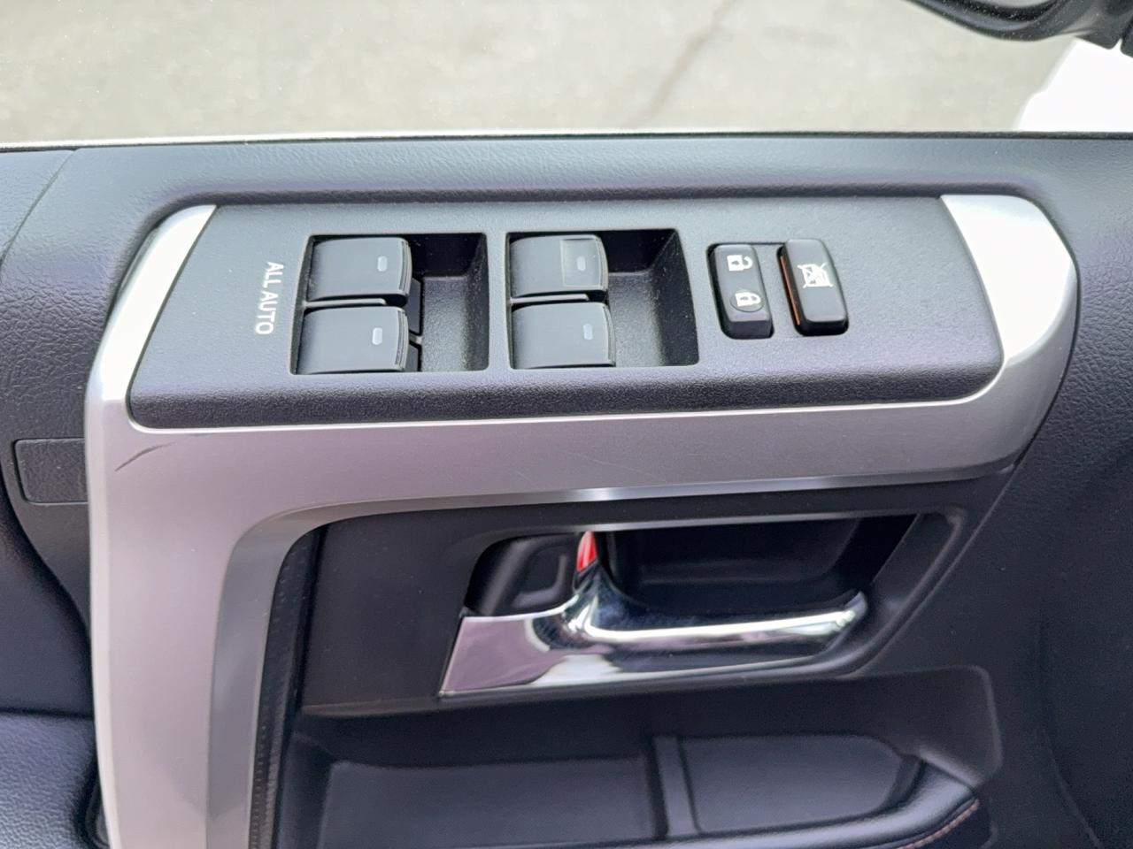 2020 Toyota 4Runner Limited Photo