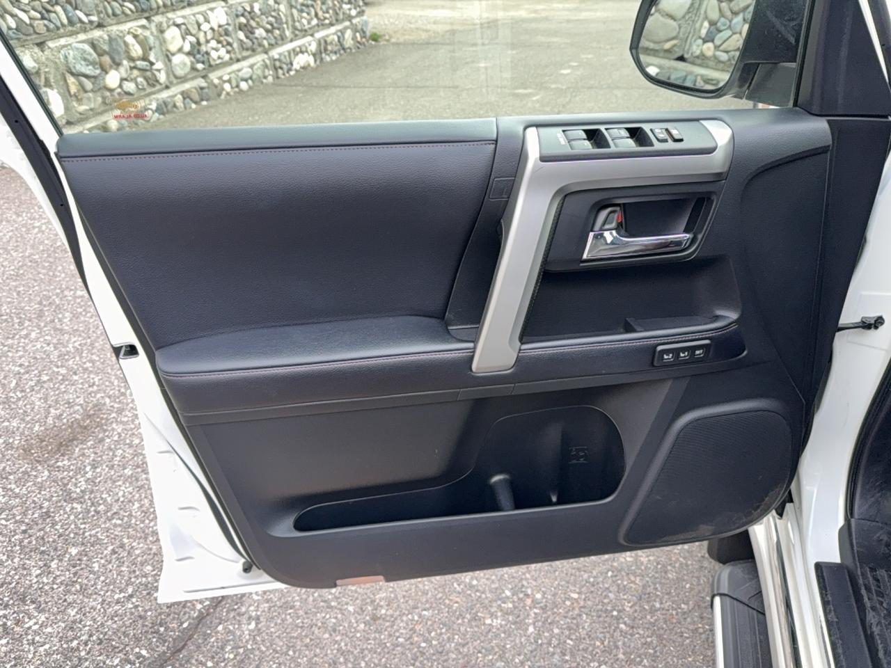2020 Toyota 4Runner Limited Photo