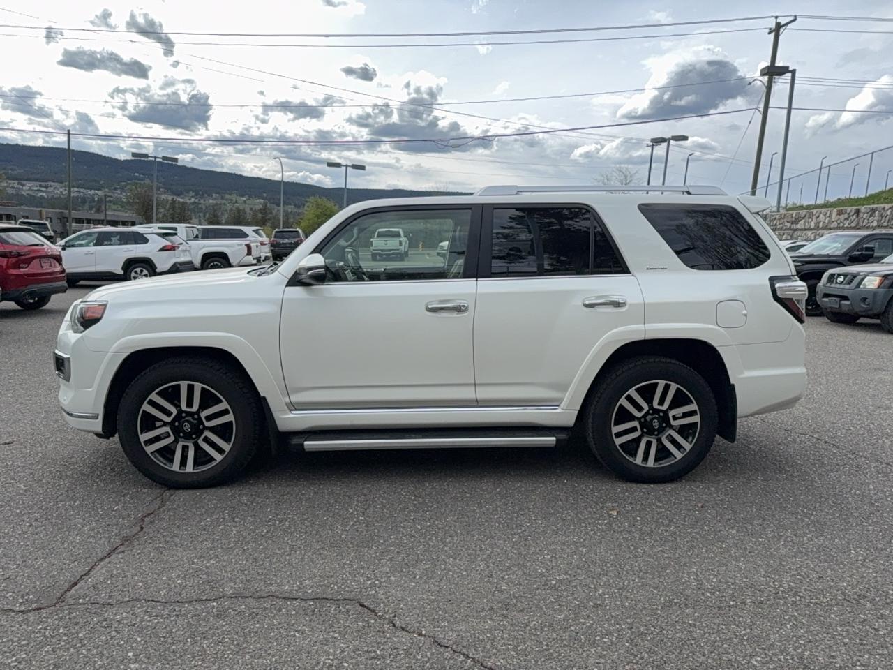 2020 Toyota 4Runner Limited Photo