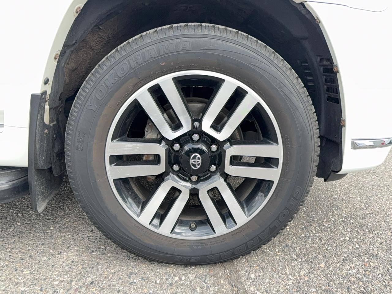 2020 Toyota 4Runner Limited Photo