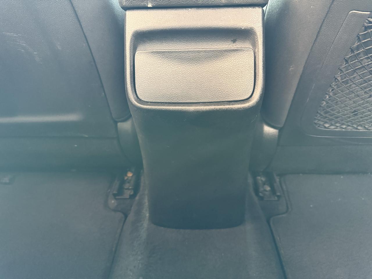 2017 Hyundai Elantra LE Photo