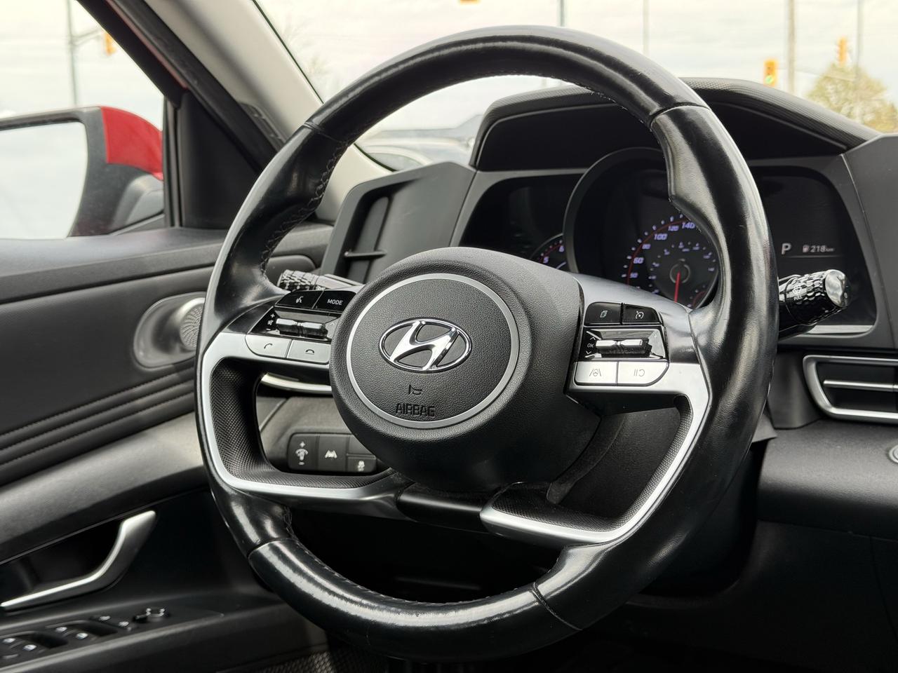 2021 Hyundai Elantra Preferred IVT w/Sun & Tech Package Photo