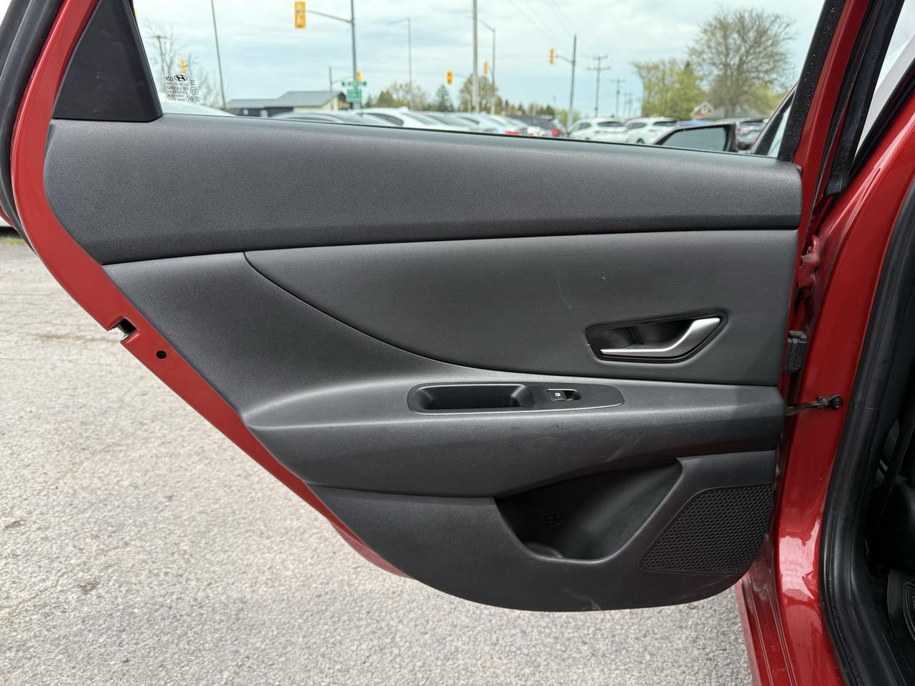 2021 Hyundai Elantra Preferred IVT w/Sun & Tech Package Photo