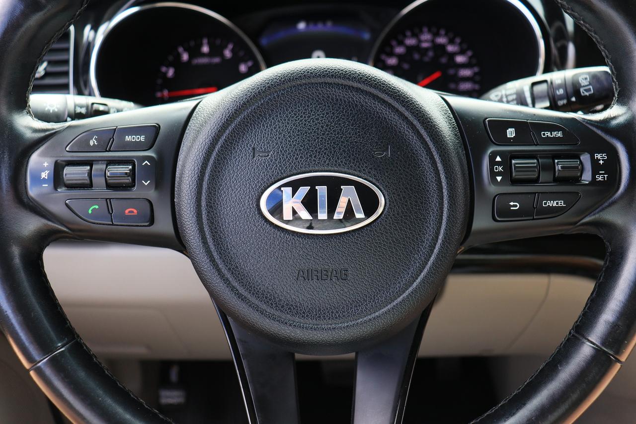 2017 Kia Sedona SX+ | Leather | CarPlay | 2 x DVD | Power Doors++ Photo