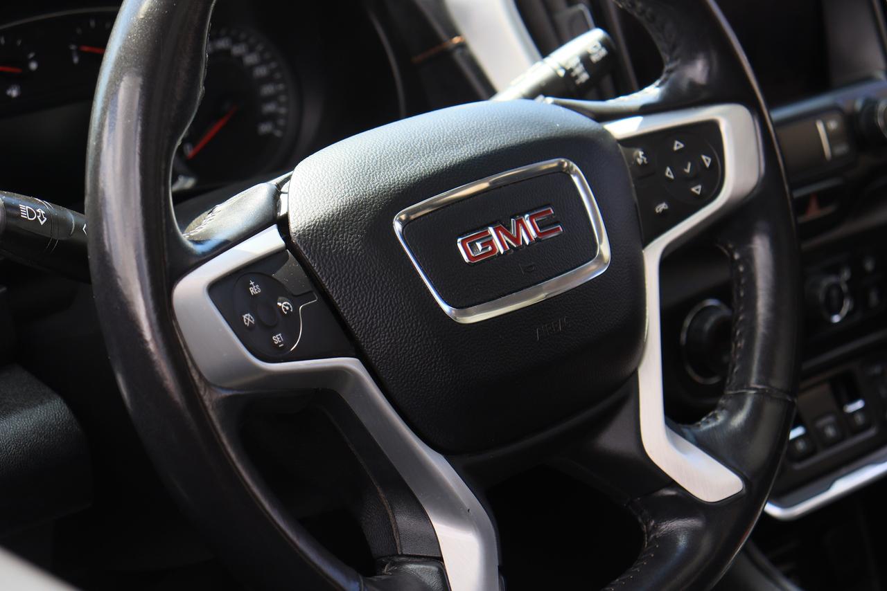 2019 GMC Terrain SLE | AWD | Pano Roof | Nav | Cam | BSM & More! Photo19