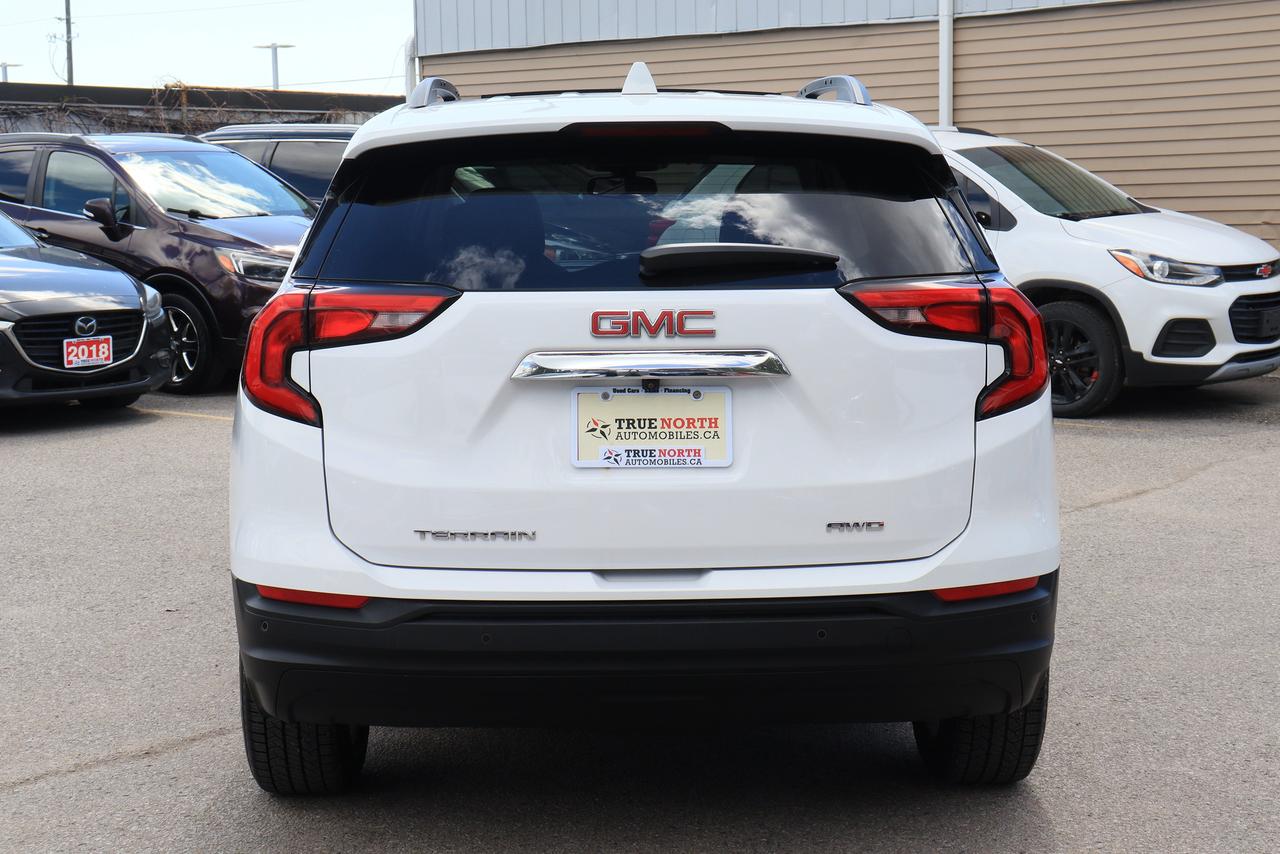 2019 GMC Terrain SLE | AWD | Pano Roof | Nav | Cam | BSM & More! Photo8