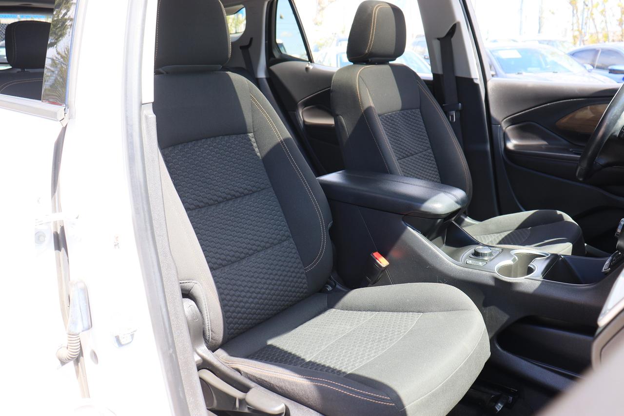 2019 GMC Terrain SLE | AWD | Pano Roof | Nav | Cam | BSM & More! Photo37
