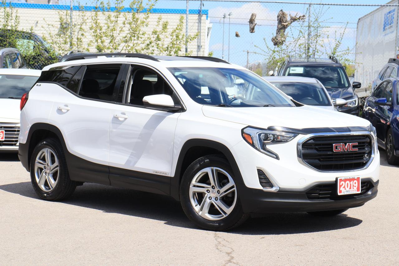 2019 GMC Terrain SLE | AWD | Pano Roof | Nav | Cam | BSM & More! Photo3