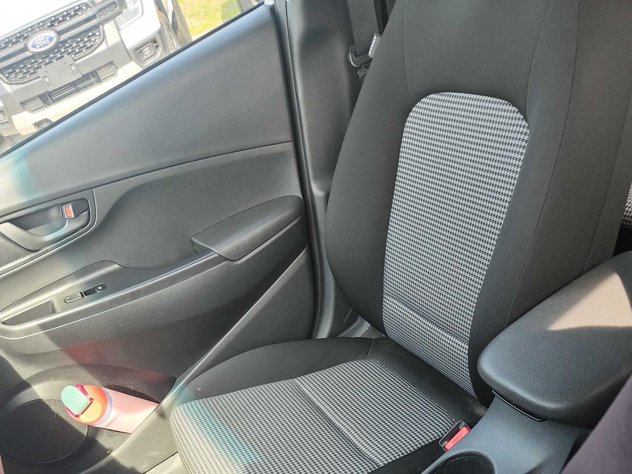 2019 Hyundai KONA Preferred | AWD | Two-Tone Roof | Cam | BSM & More Photo23