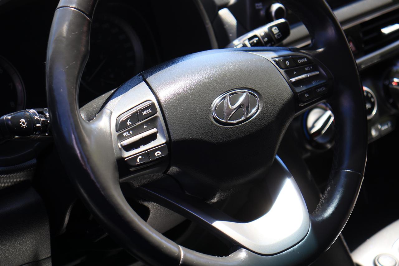 2019 Hyundai KONA Preferred | AWD | Two-Tone Roof | Cam | BSM & More Photo54