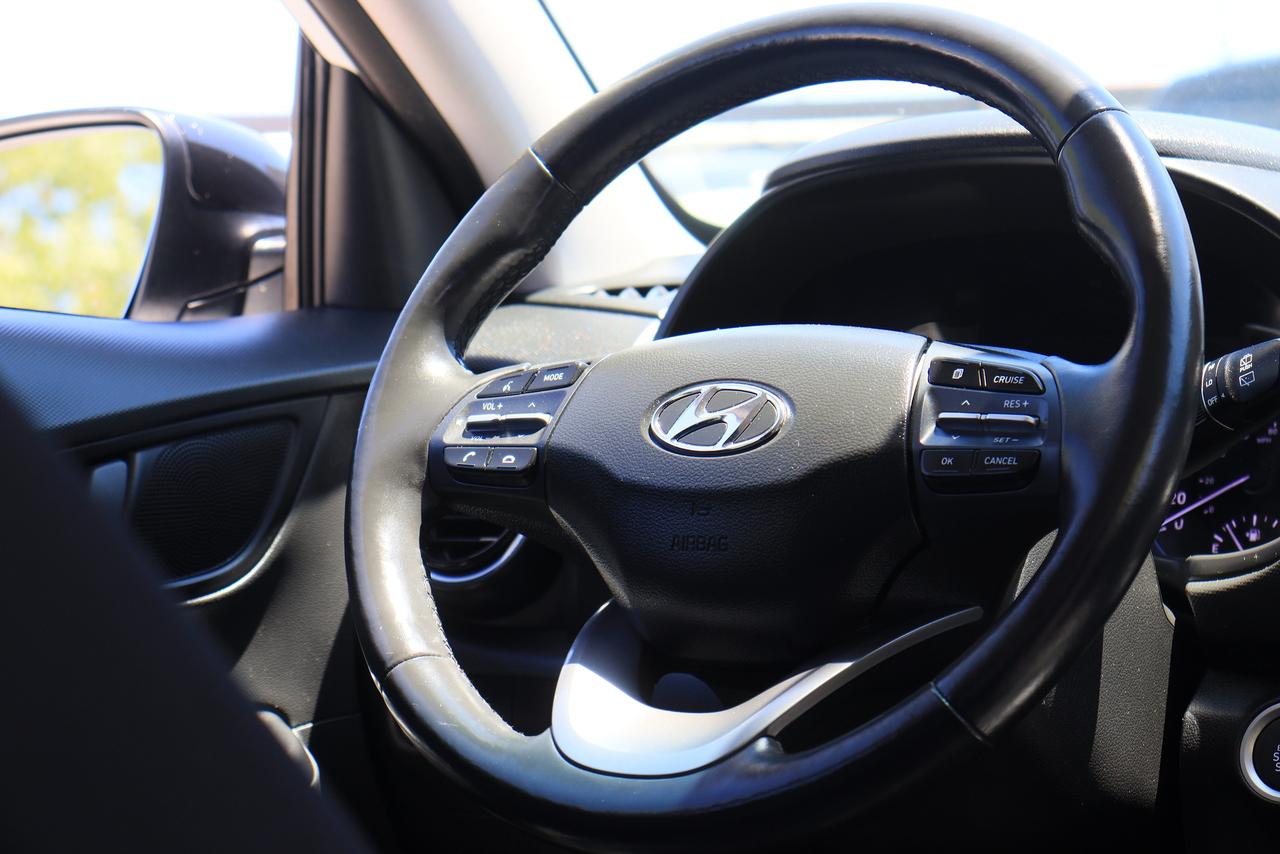 2019 Hyundai KONA Preferred | AWD | Two-Tone Roof | Cam | BSM & More Photo
