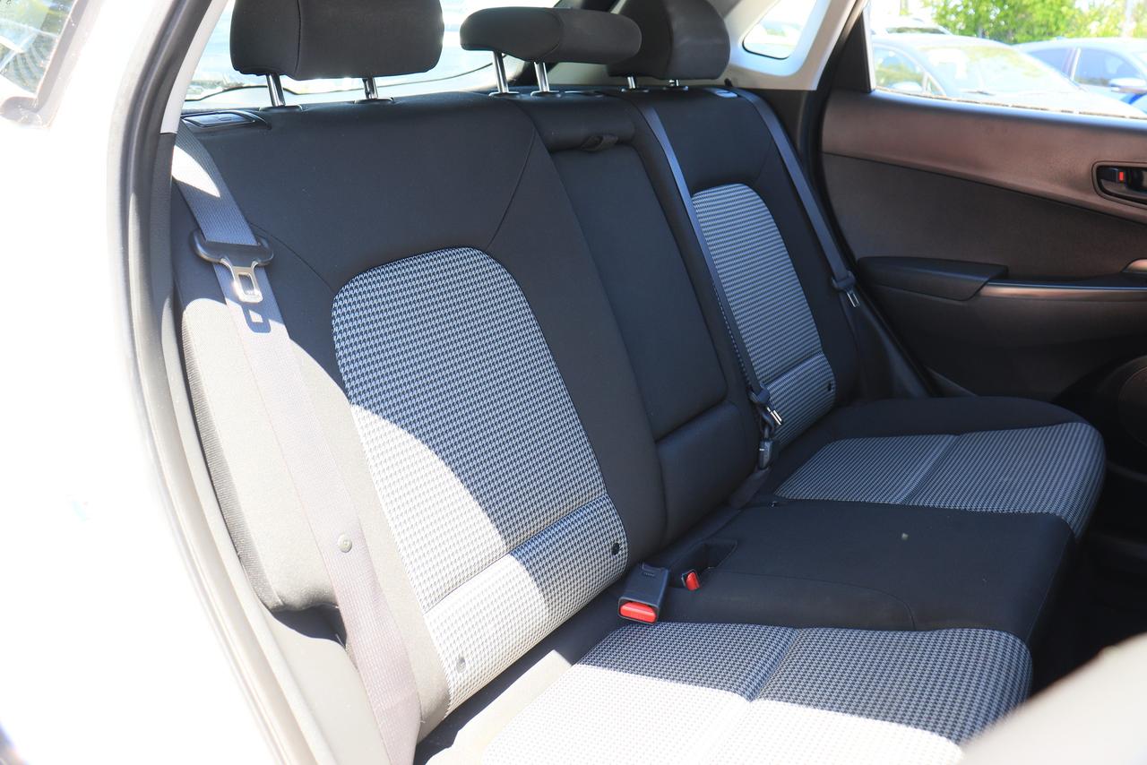 2019 Hyundai KONA Preferred | AWD | Two-Tone Roof | Cam | BSM & More Photo67