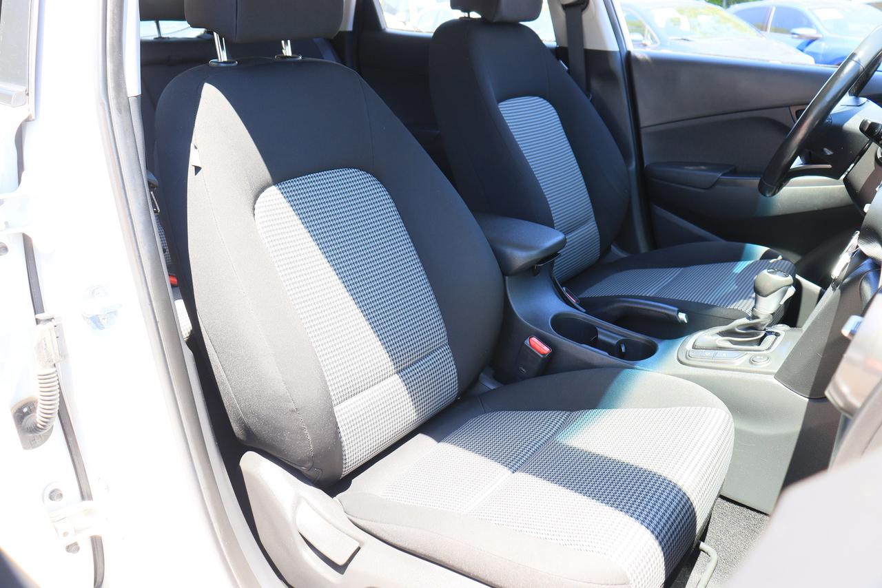 2019 Hyundai KONA Preferred | AWD | Two-Tone Roof | Cam | BSM & More Photo68