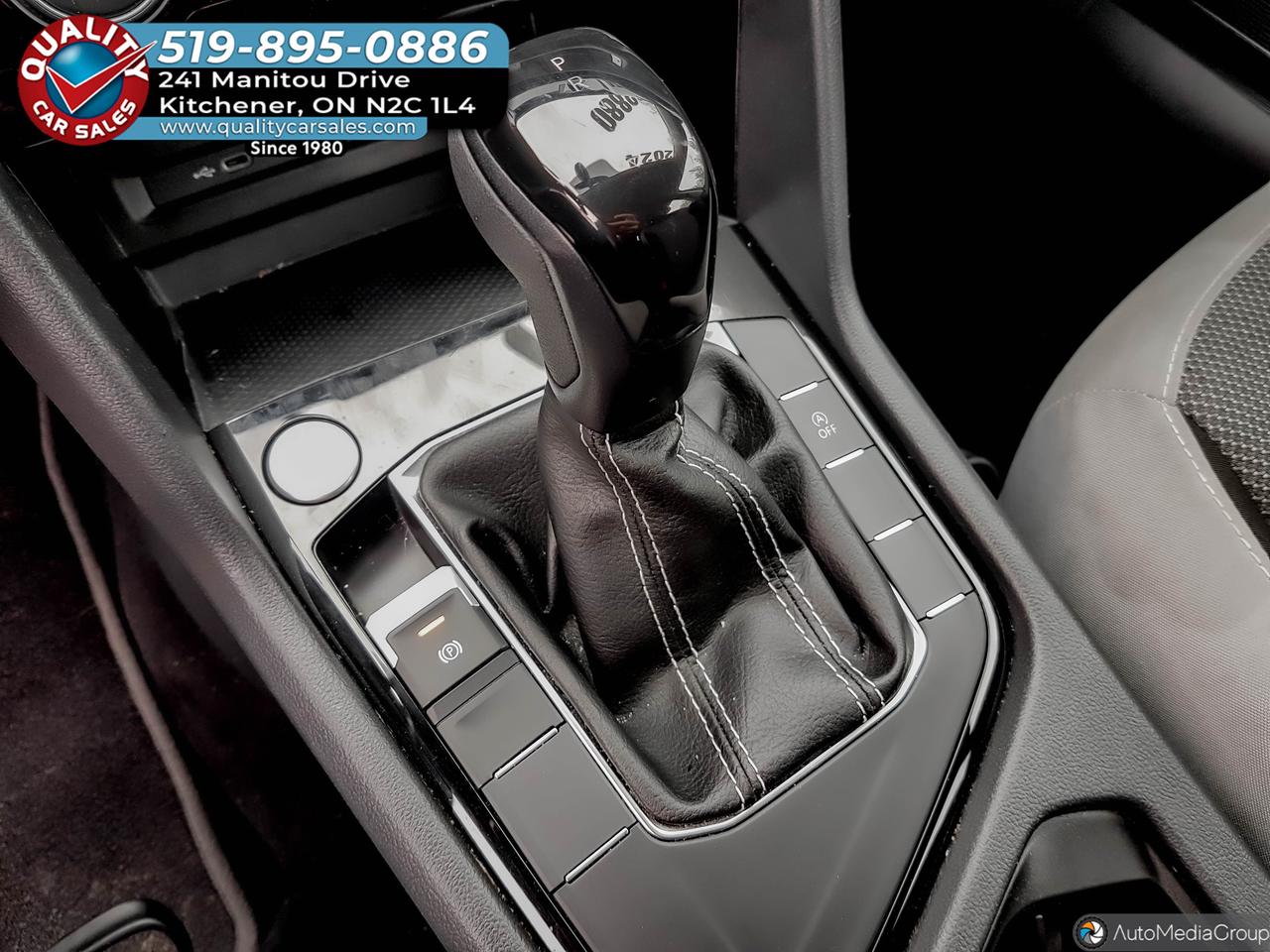 2024 Volkswagen Taos Trendline *HEATED SEATS* Photo