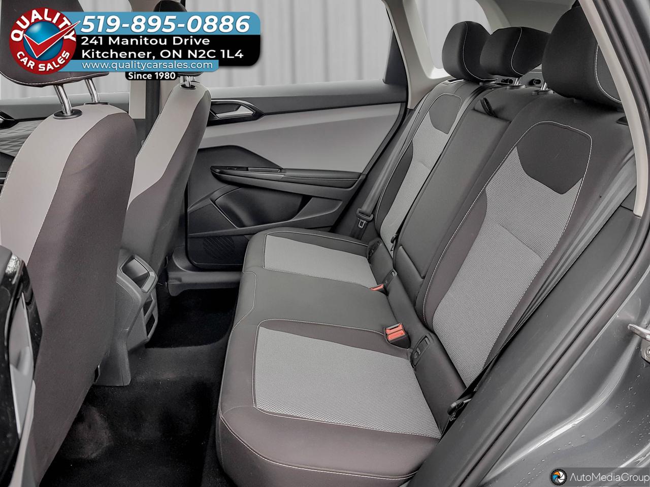 2024 Volkswagen Taos Trendline *HEATED SEATS* Photo