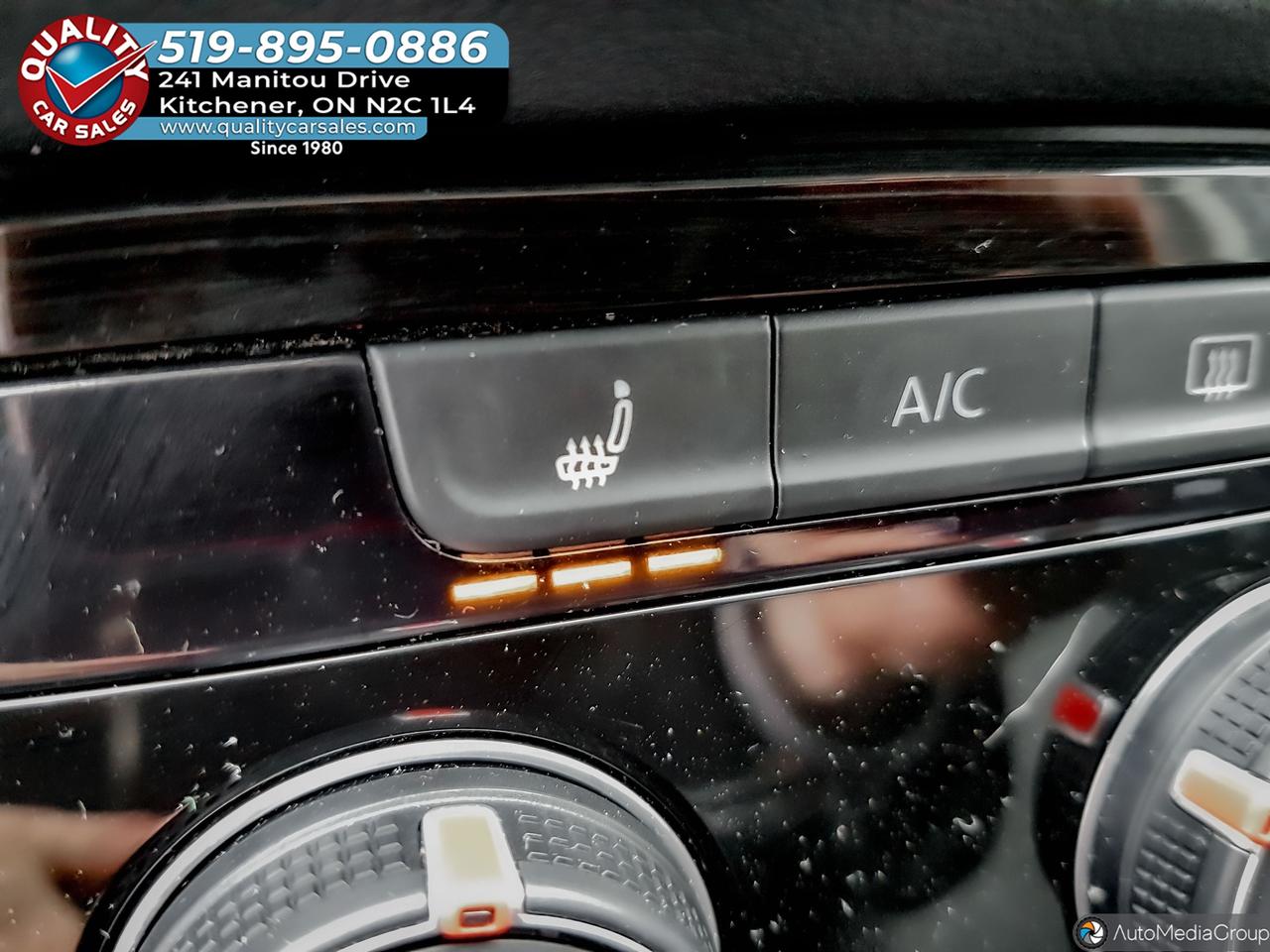 2024 Volkswagen Taos Trendline *HEATED SEATS* Photo