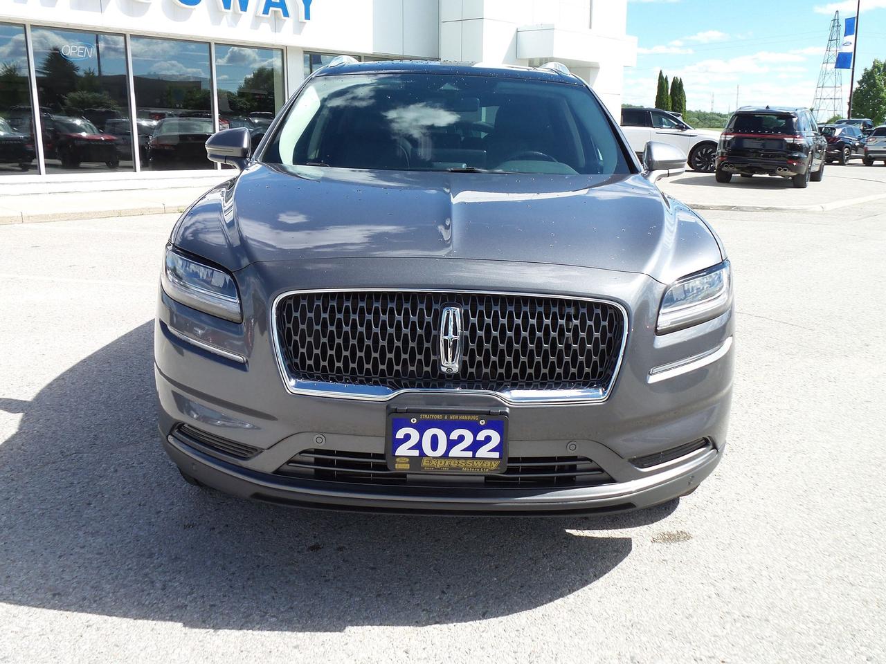 2022 Lincoln Nautilus ULTIMATE PACK! JET PACK! 20" RIMS, PANO ROOF! AWD! Photo