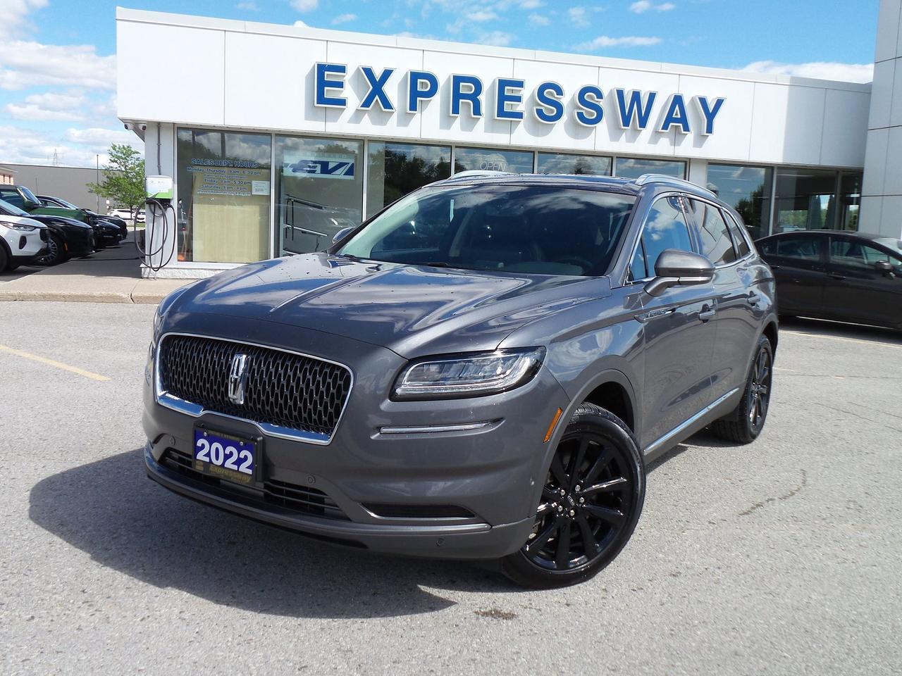 2022 Lincoln Nautilus ULTIMATE PACK! JET PACK! 20" RIMS, PANO ROOF! AWD! Photo