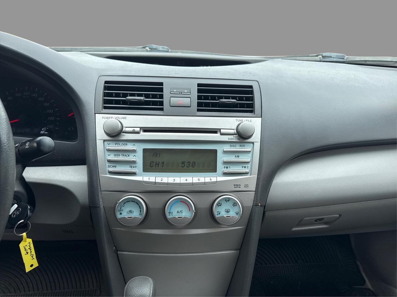 2009 Toyota Camry XLE Photo