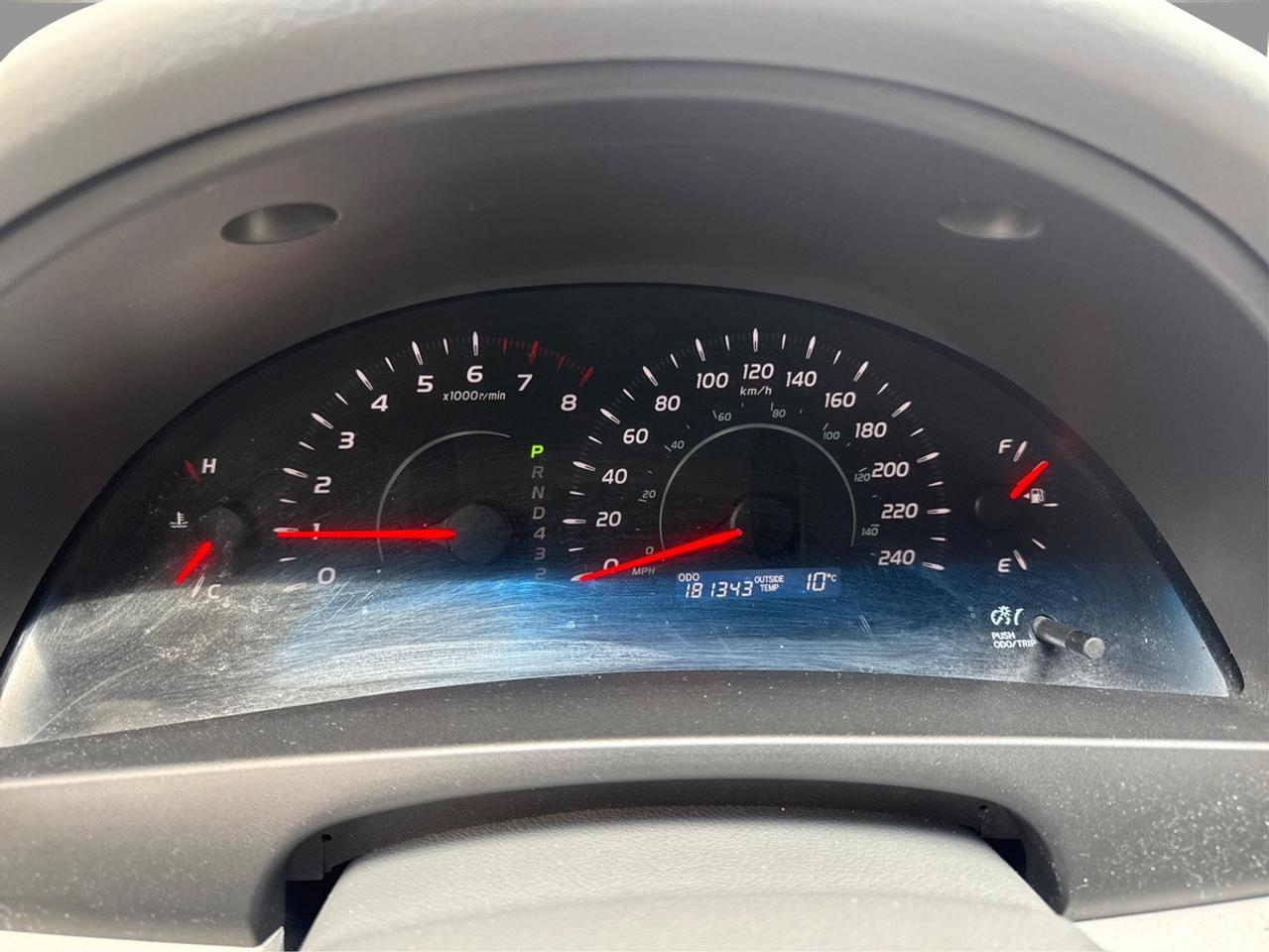 2009 Toyota Camry XLE Photo