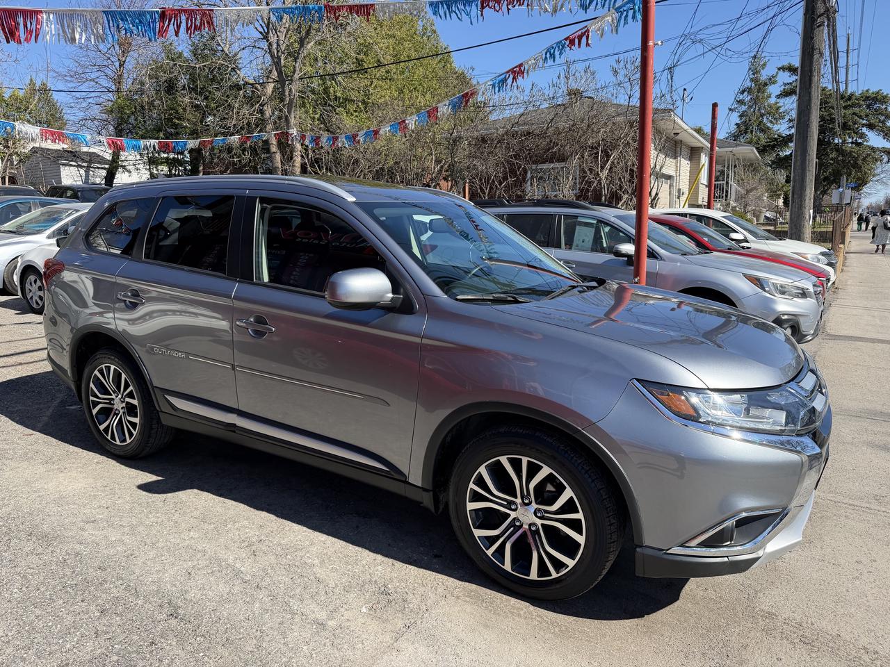 2016 Mitsubishi Outlander TOURING EDITION AWD Photo