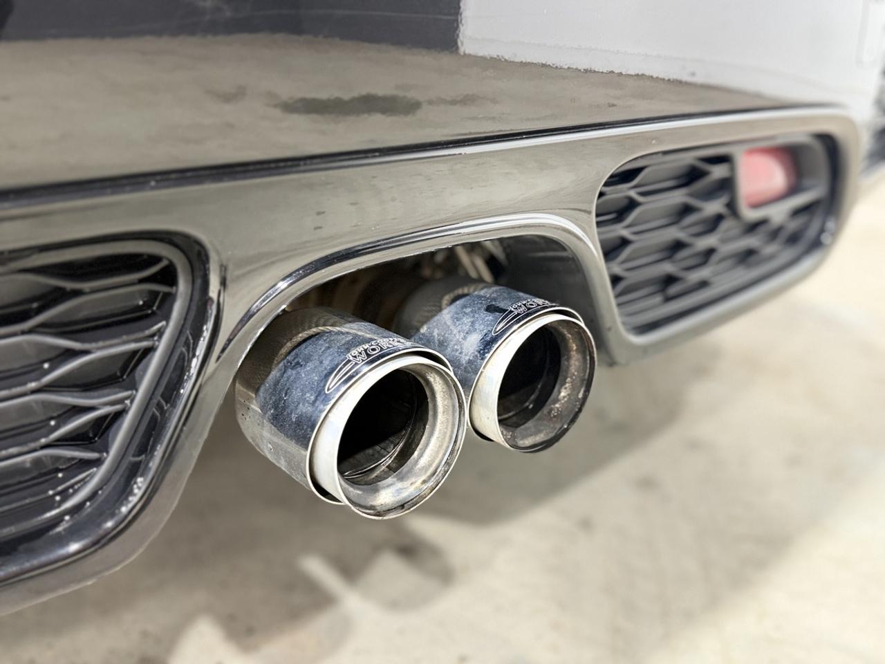 2018 MINI 3-Door John Cooper Works Photo