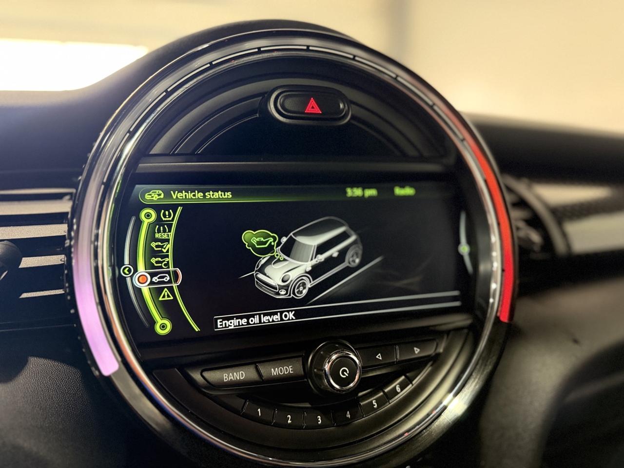 2018 MINI 3-Door John Cooper Works Photo