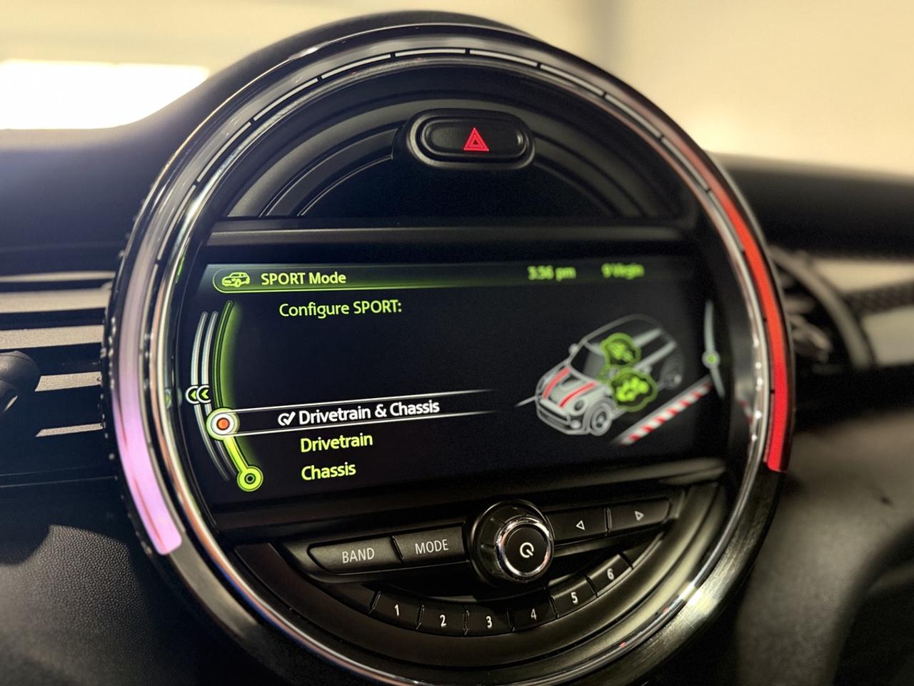 2018 MINI 3-Door John Cooper Works Photo