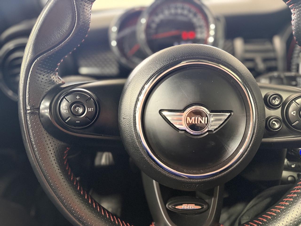 2018 MINI 3-Door John Cooper Works Photo