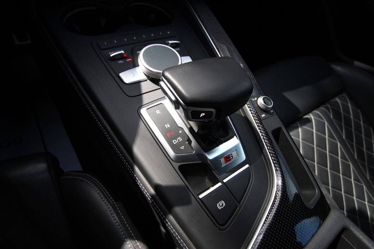 2018 Audi S5 TECHNIK - DEALER SERVICED, ACCIDENT FREE Photo
