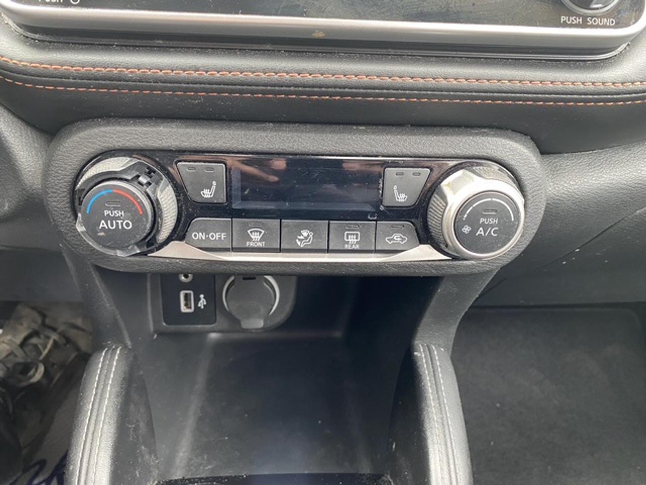 2020 Nissan Kicks SR FWD Photo