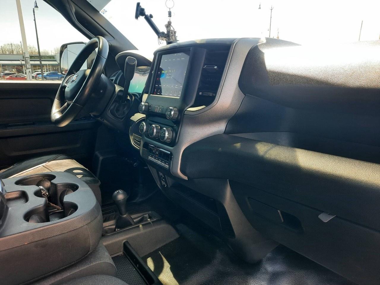 2021 RAM 5500 Chassis Tradesman 4x4 Crew Cab 173.4" WB Photo