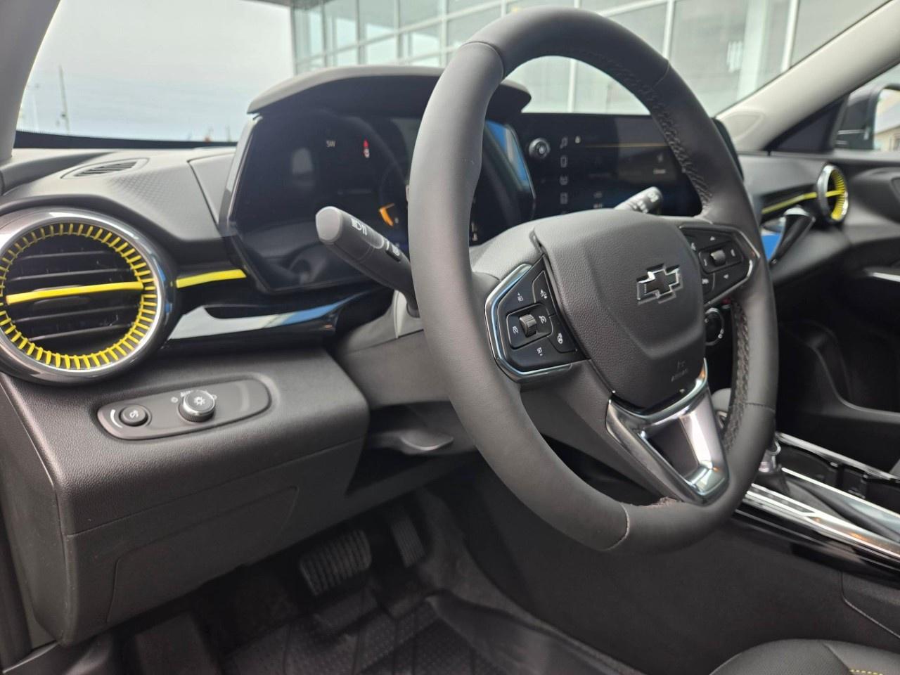 2026 Chevrolet Trax FWD 4dr ACTIV Photo