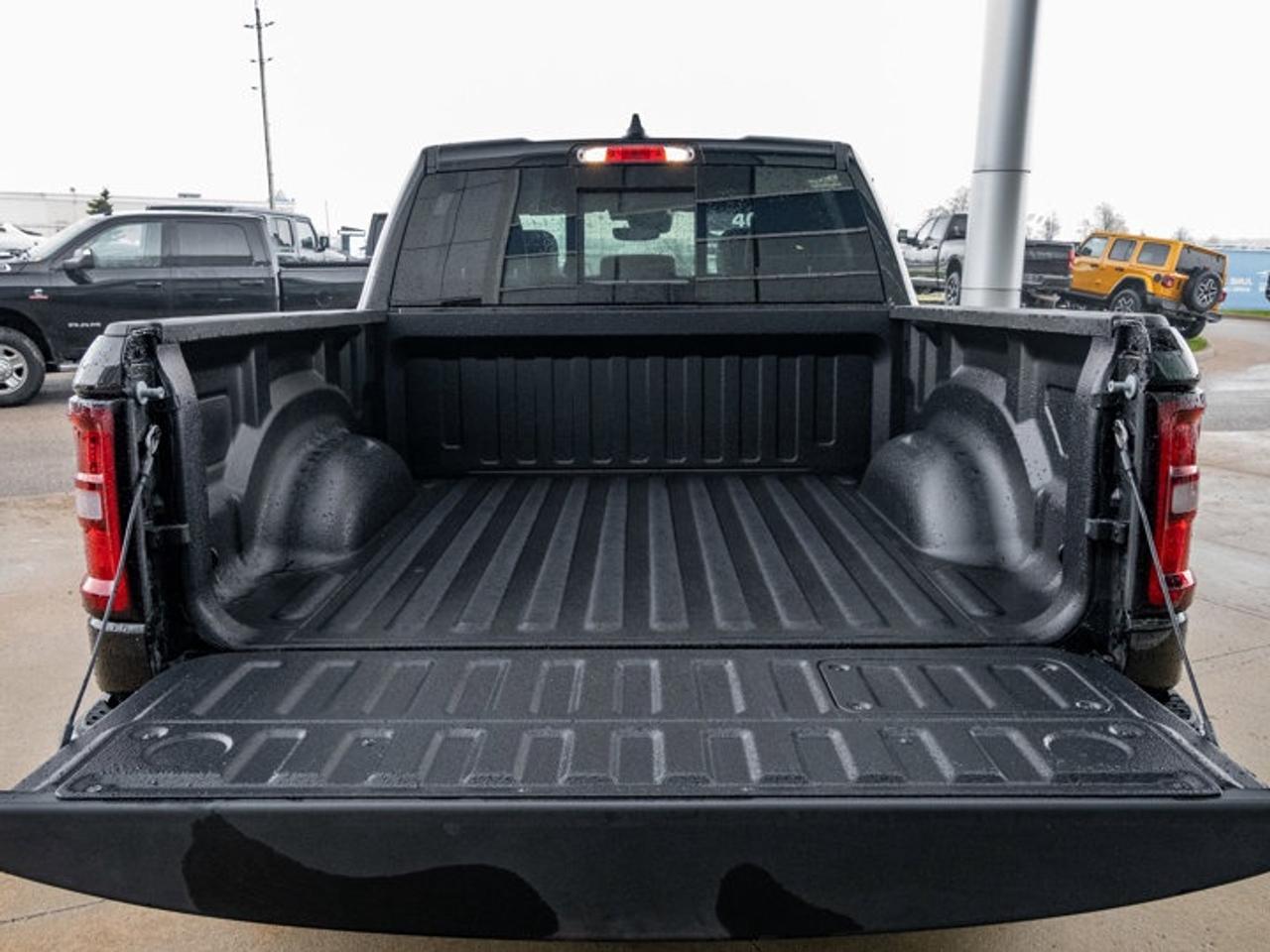 2026 RAM 1500 SPORT Photo