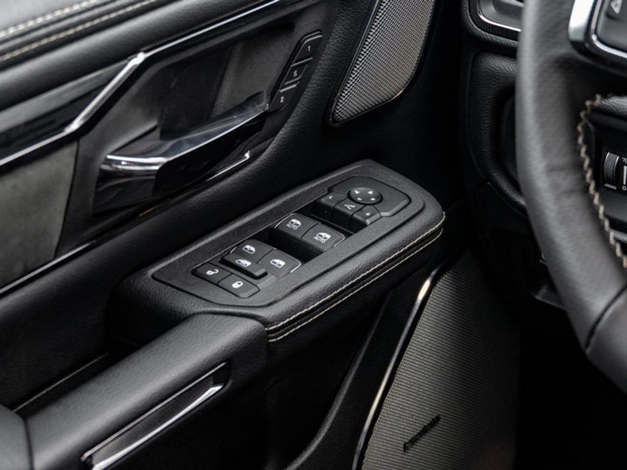 2026 RAM 1500 SPORT Photo