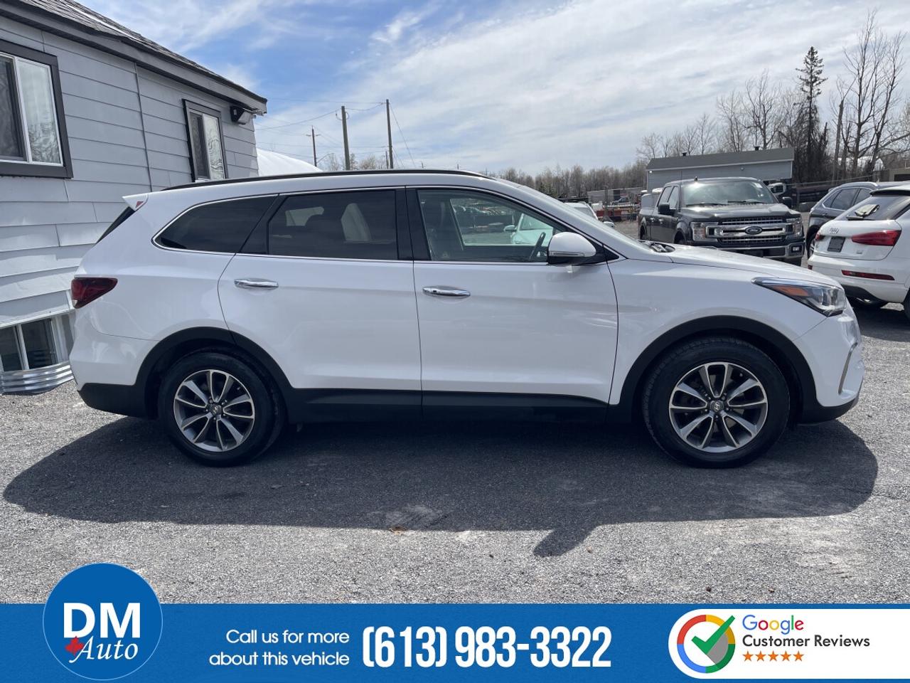 2017 Hyundai Santa Fe Luxury Photo
