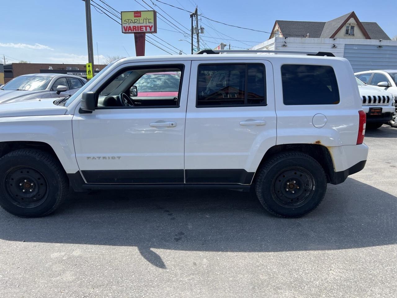 2017 Jeep Patriot 4WD 4DR HIGH ALTITUDE EDITION Photo3