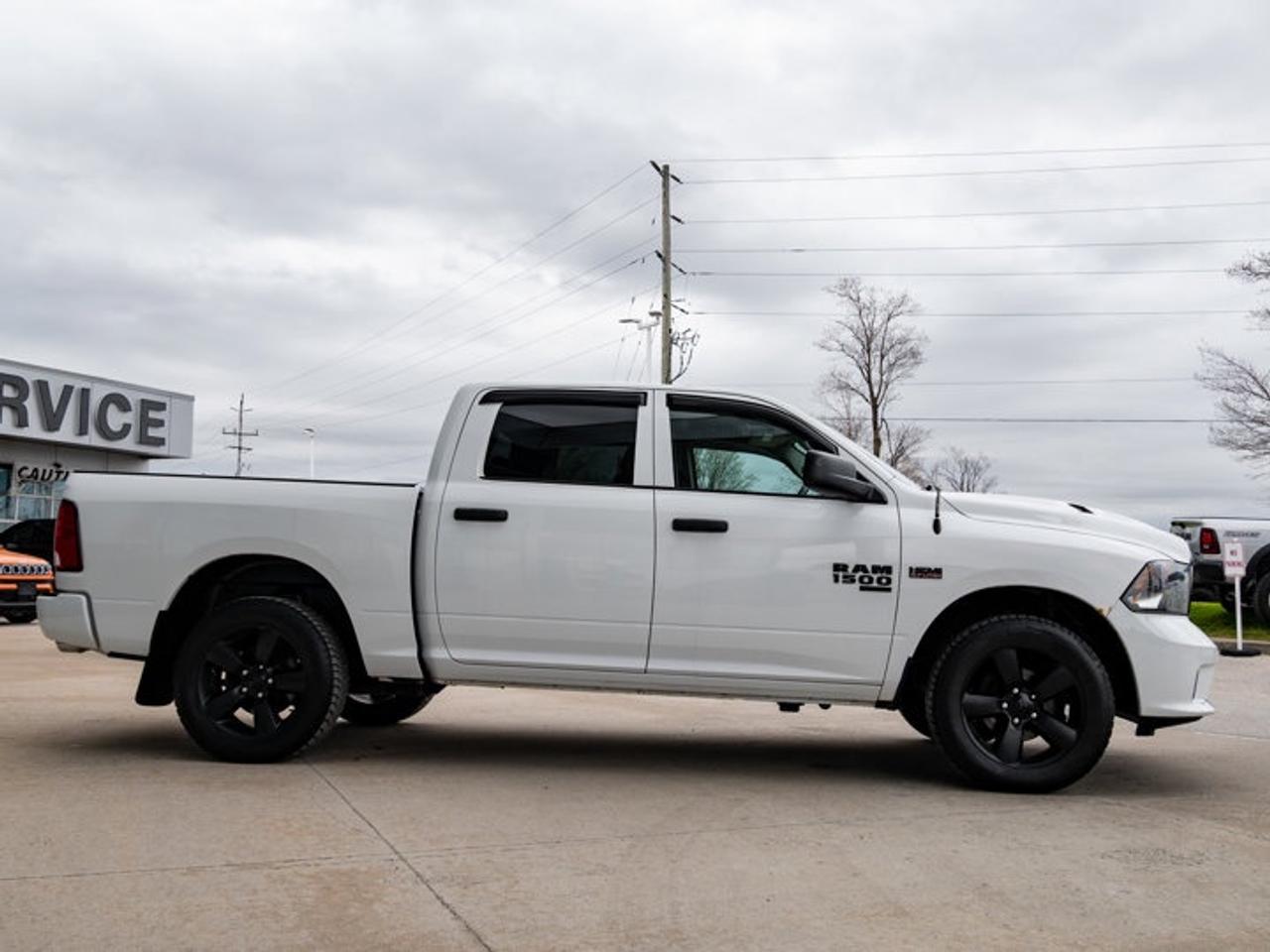 2019 RAM 1500 Classic EXPRESS Photo