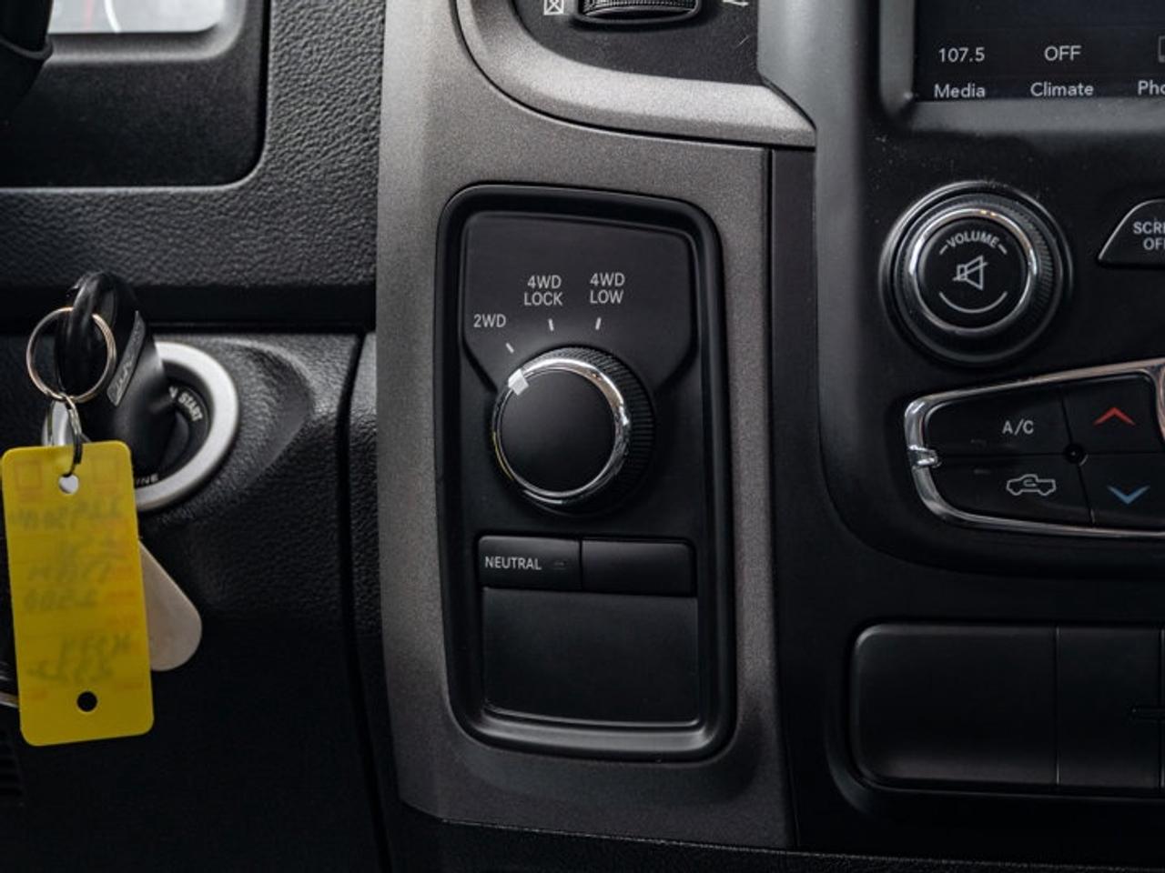 2019 RAM 1500 Classic EXPRESS Photo