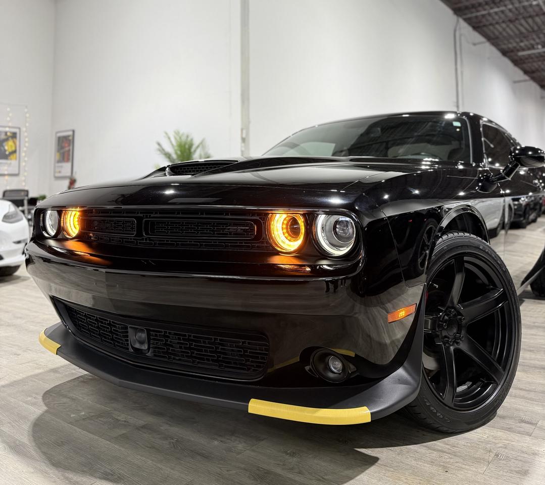 2019 Dodge Challenger GT Plus Awd||Blacktop||Tech Pkg||Harmon Sound||SRT Photo