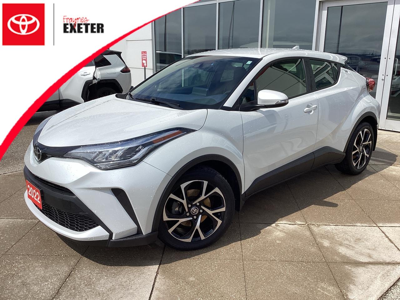 2022 Toyota C-HR XLE Premium FWD Photo