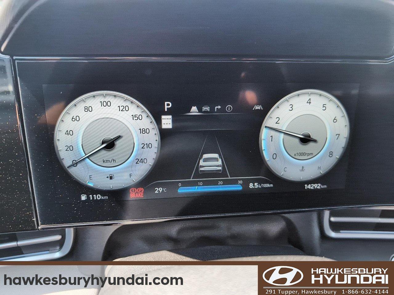 2025 Hyundai Elantra Luxury Photo
