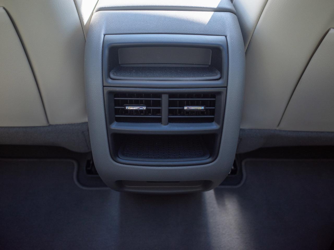 2022 Cadillac XT5 AWD Premium Luxury - Folding Mirrors   Blind Spot Photo