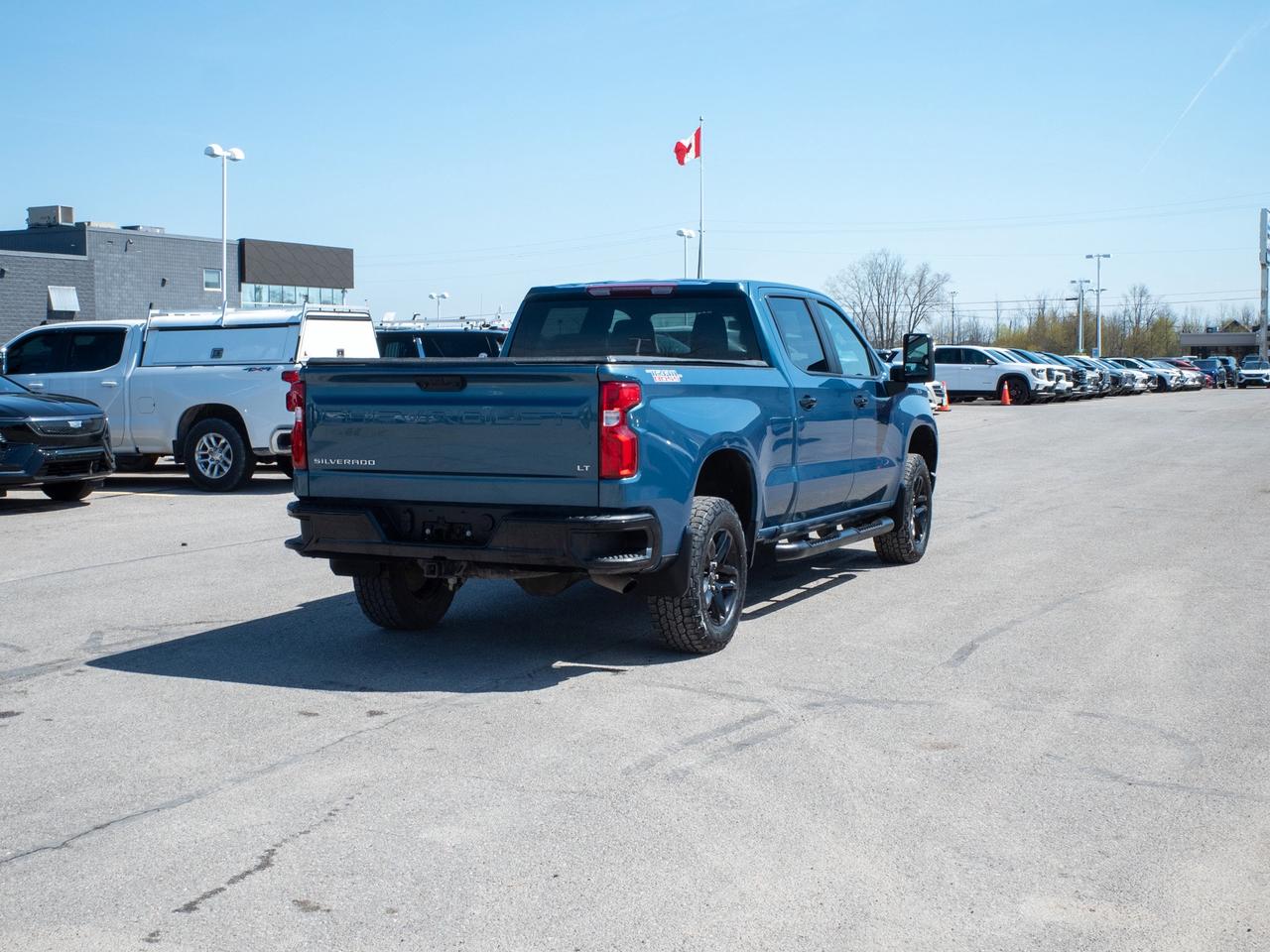 2024 Chevrolet Silverado 1500 LT Trail Boss - Heated Steering Wheel   Cloth Seat Photo