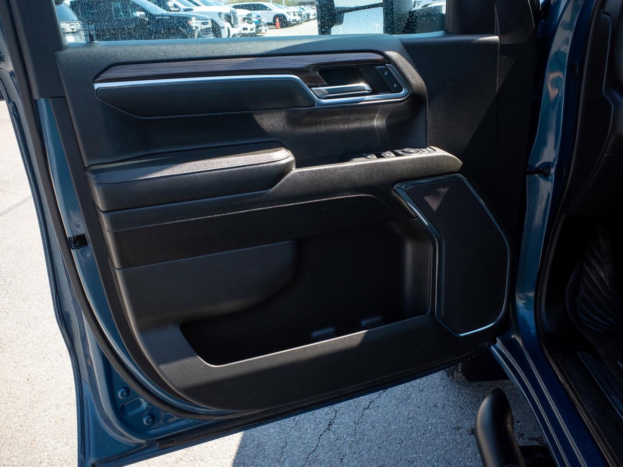 2024 Chevrolet Silverado 1500 LT Trail Boss - Heated Steering Wheel   Cloth Seat Photo
