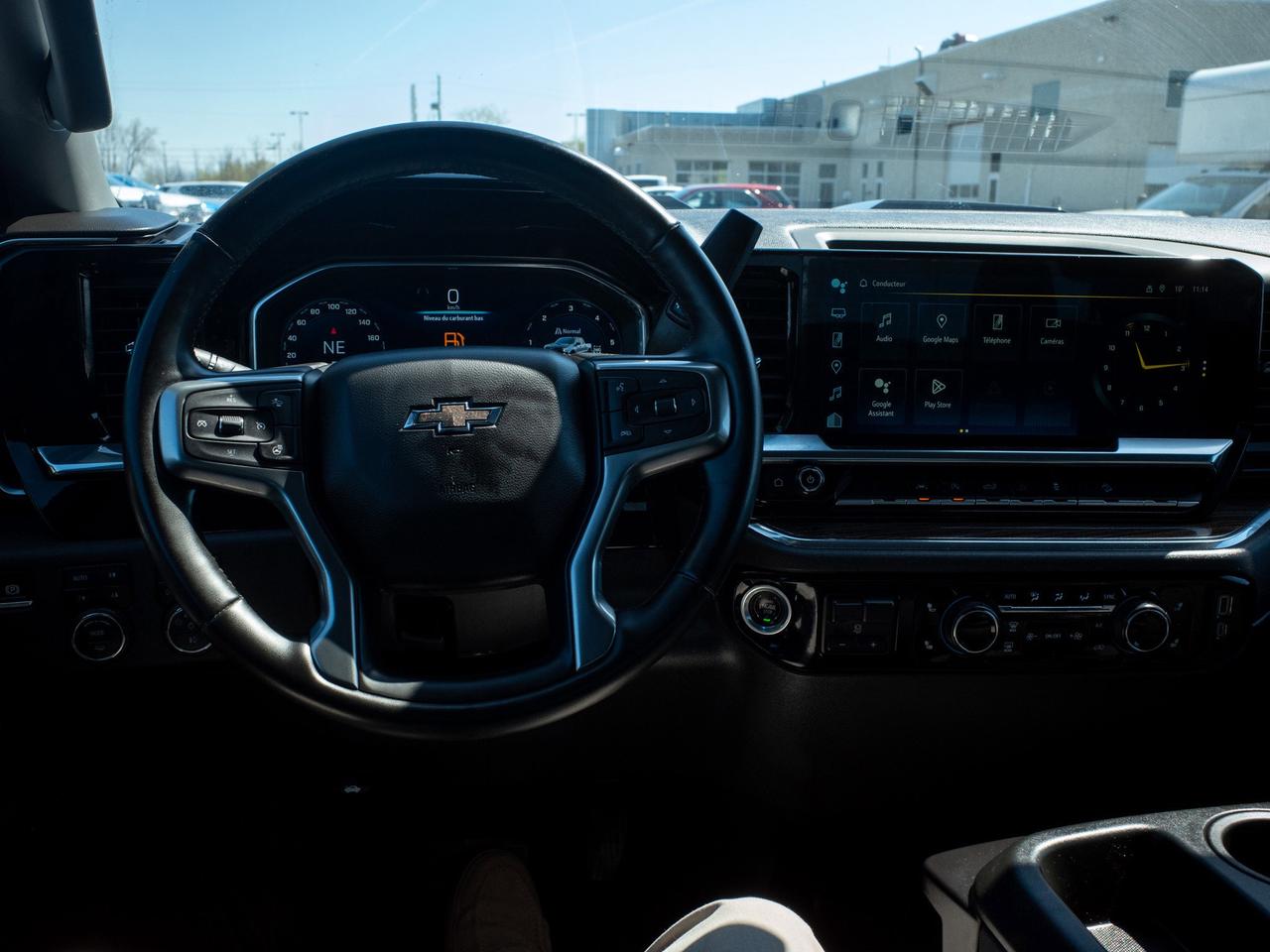 2024 Chevrolet Silverado 1500 LT Trail Boss - Heated Steering Wheel   Cloth Seat Photo