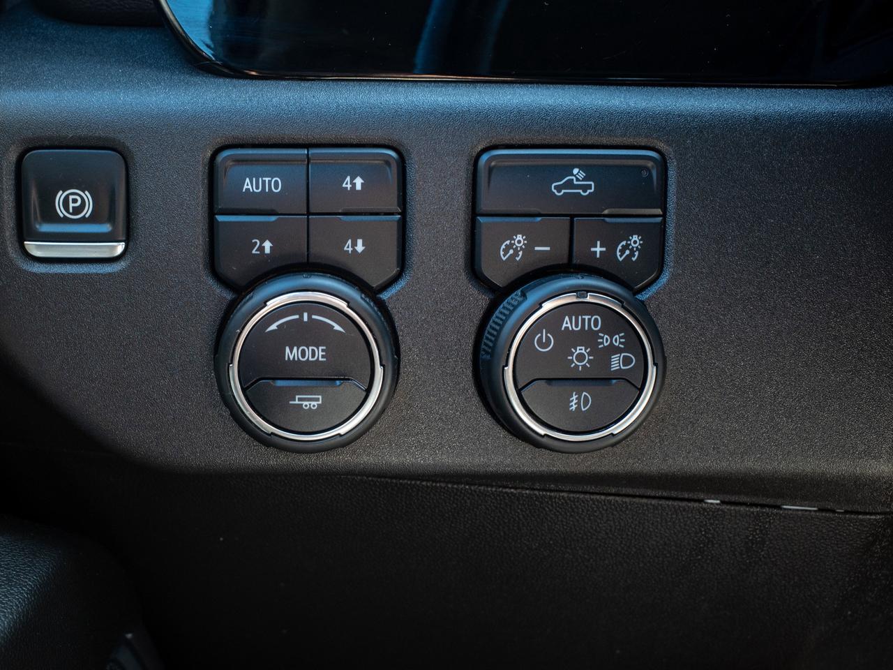 2024 Chevrolet Silverado 1500 LT Trail Boss - Heated Steering Wheel   Cloth Seat Photo