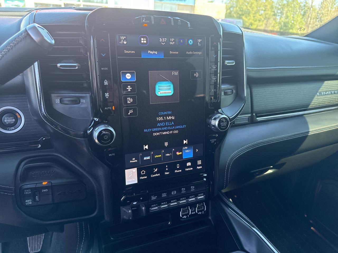 2024 RAM 3500 Limited Photo
