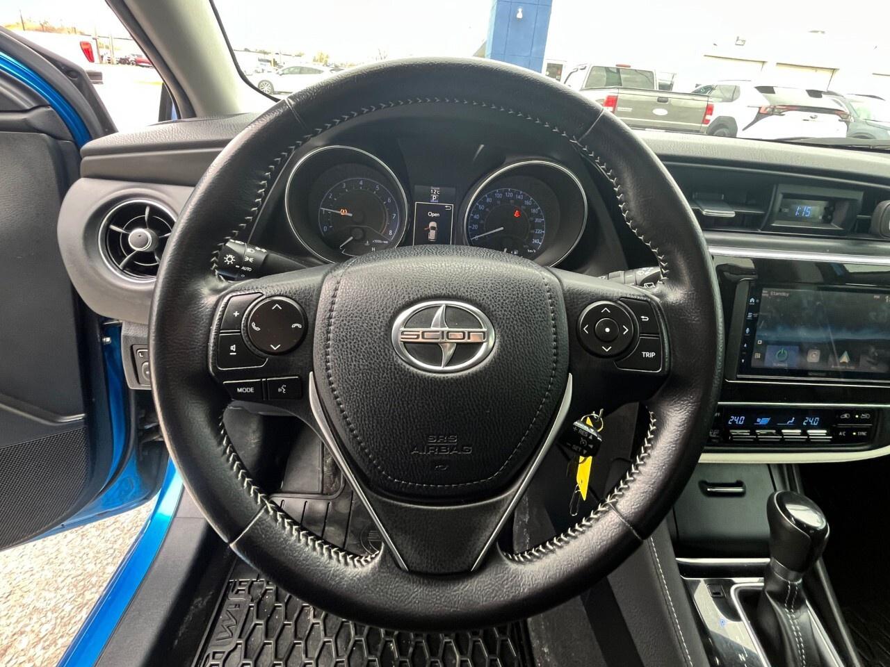 2016 Scion iM BASE Photo