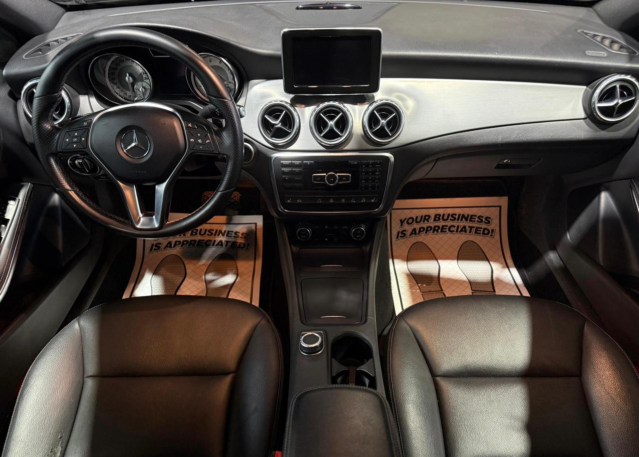 2015 Mercedes-Benz GLA-Class GLA250 4MATIC/ONE OWNER/AMG PCKG/CLEAN CARFAX Photo